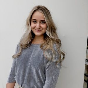 Meet your Posher, Caroline